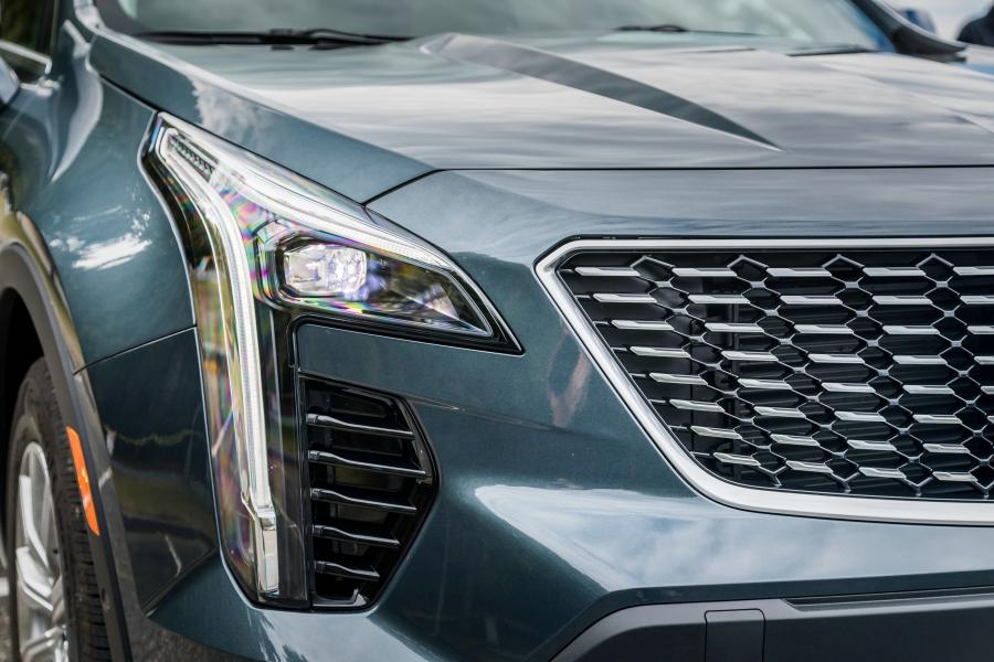 Детали экстерьера Cadillac XT4 Premium Luxury 2018 года  (NA) (фото 13 из 34)